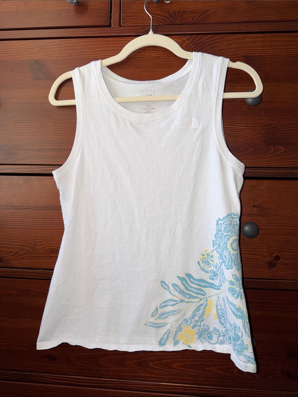The North Face Women’s White Floral Print Tank Top L 100% Cotton